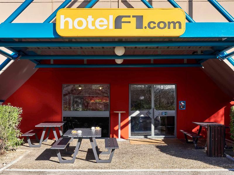 Hotelf1 Bourges Le Subdray La Chapelle-Saint-Ursin Exterior photo