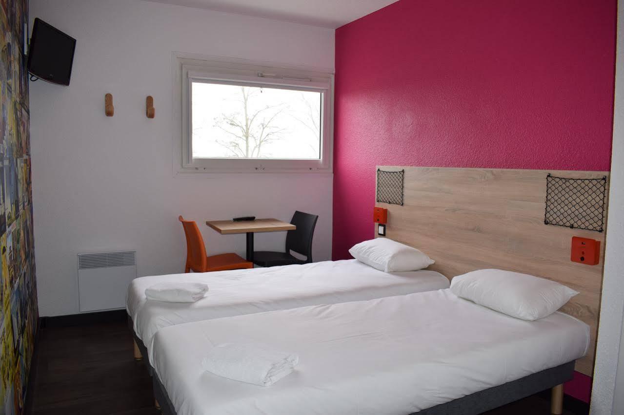 Hotelf1 Bourges Le Subdray La Chapelle-Saint-Ursin Exterior photo